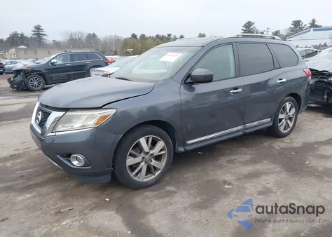 2013 Nissan Pathfinder Platinum z USA, uszkodzony, nr VIN 5N1AR2MM5DC619325